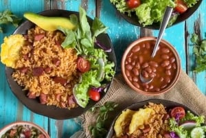 Private:Amber Cove: Zipline, Waterfalls, and Lunch Tour