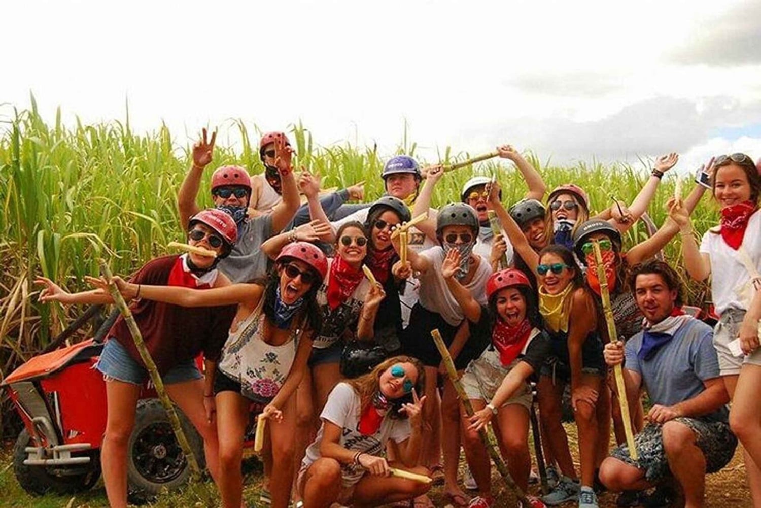 Private:Bayahibe:4x4Buggy Tour withCave Swim and Local Visit