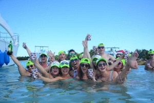 Crociera privata in catamarano a Punta Cana, open bar e snorkeling