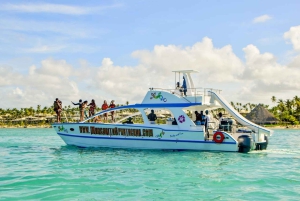 Tour privato in catamarano a Punta Cana: Festa alcolica+Snorkeling