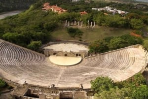 Private: Cigar Tour, Altos de Chavón, and Maravillas Caves