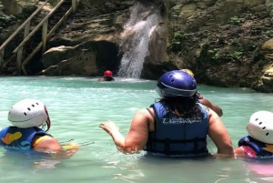 Privado: Caminhada e almoço nas Cataratas de Damajagua