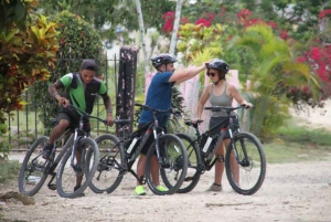 Private E-Bike Adventure Macao, El Salado, Ceiba & El Caño