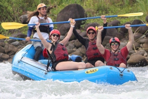 Aventura privada de rafting en el río Yaque del Norte en Jarabacoa