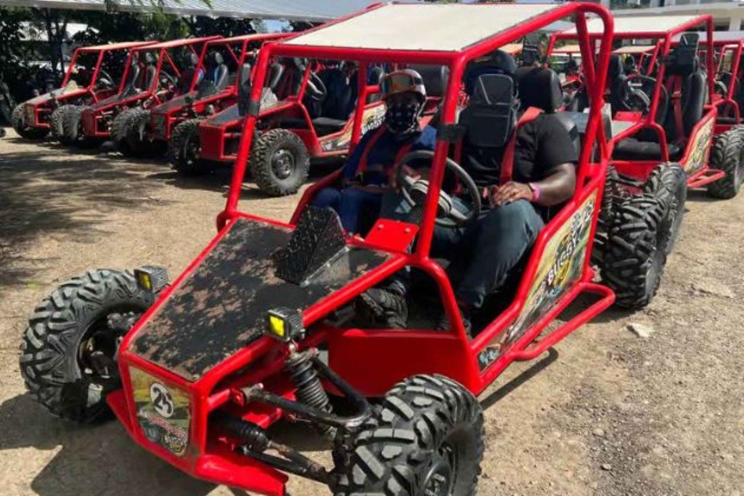 Privato: giro in buggy fuoristrada per 2 persone con snack e bevande