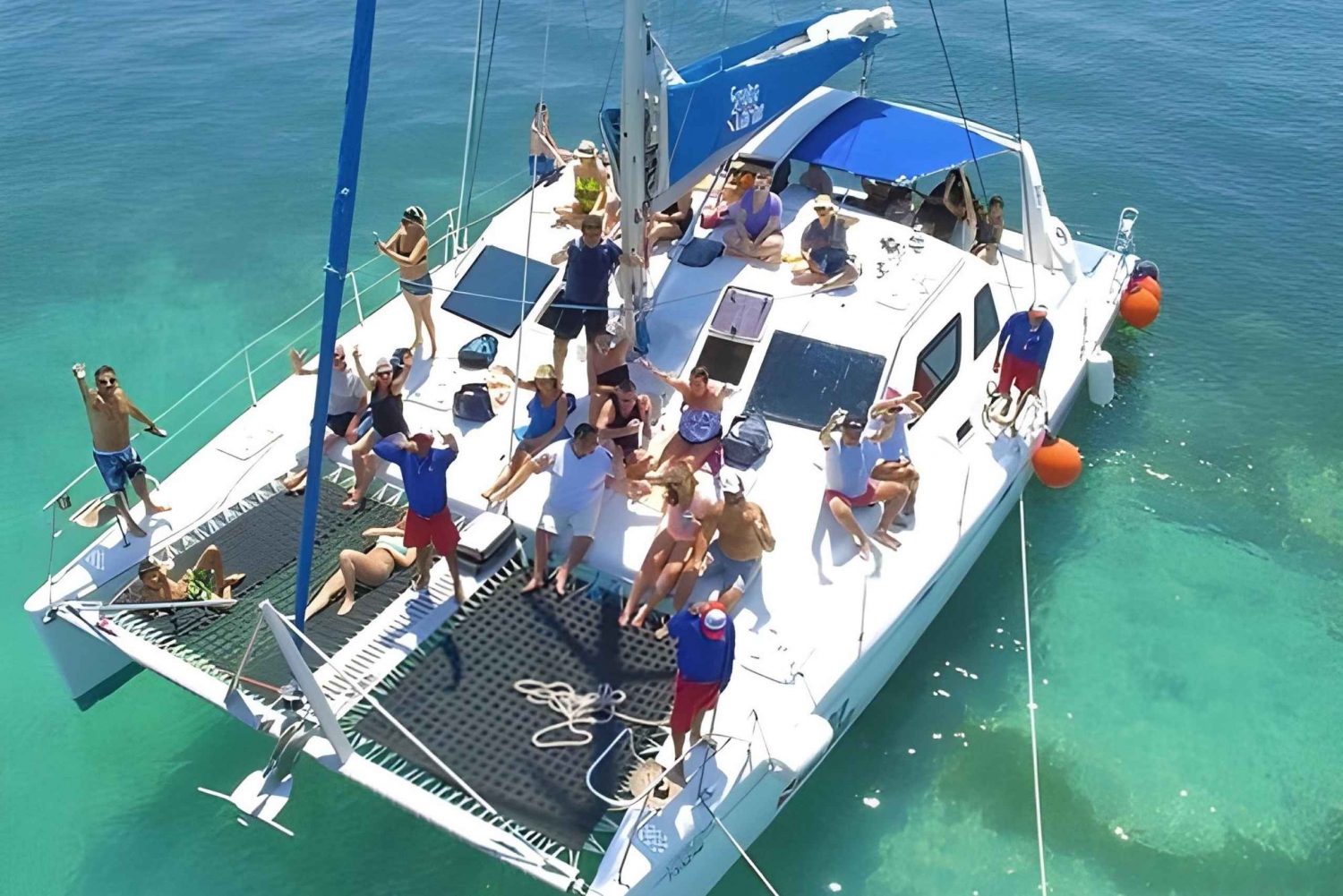 Private Party boat catamaran excursion + drinks and Barbecue