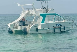 Bateau privé à Punta Cana, boissons gratuites et transport privé inclus