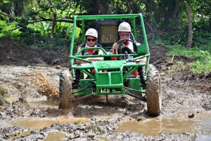 Aventure privée en buggy à Punta Cana : demi-journée de tout-terrain et plage