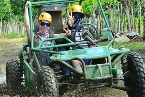 Aventure privée en buggy à Punta Cana : demi-journée de tout-terrain et plage