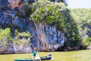 Private: Redonda Heights & Cayo Levantado Beach Day Trip