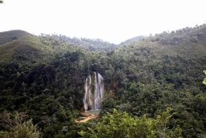 Privat: Samaná Bay, El Limón og Cayo Levantado-tur