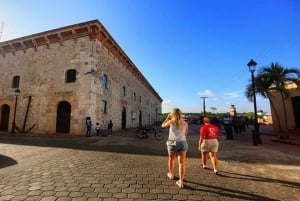 Privat: Dagstur til Santo Domingo med frokost og drinks