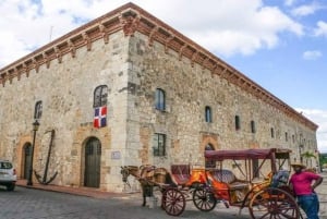 Privat: Dagstur til Santo Domingo med frokost og drinks