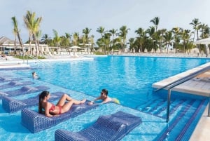 Privater Transfer von Riu Republica zum Flughafen Punta Cana