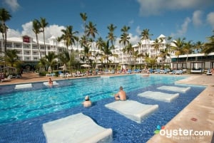 Transfert privé de l'aéroport de Punta Cana au Riu Palace Macao