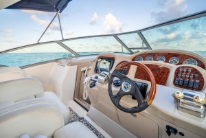 Private Yacht for Excursions in Punta Cana, Snorkeling+Booze