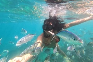 Privat yacht-tur med snorkling, lagun och vild strand