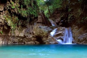 Puerto Plata: 7 vesiputouksen seikkailu lounaalla ja kuljetuksella