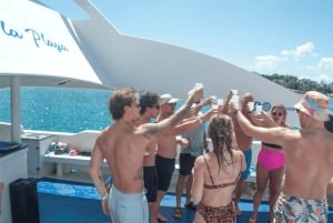 Crociera in catamarano a Puerto Plata: snorkeling, BBQ e open bar