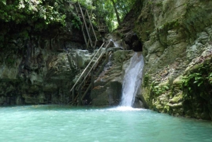 Puerto Plata: Jeep Safari Adventure to the 7 Damajagua Waterfalls