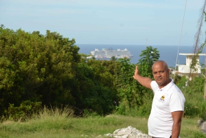 Puerto Plata: Monkey Tour and Dominican History and Culture City Tour