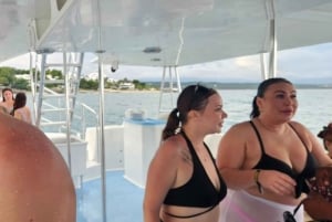 Puerto Plata: Catamaran Party Boat naar Sosua Bay