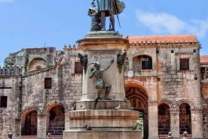 Punta Cana: Excursão de 1 dia com tudo incluído pela cidade de Santo Domingo