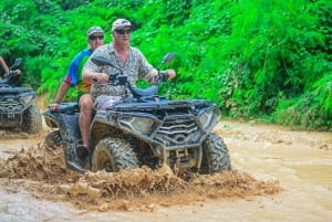 Punta Cana: wycieczka pojazdem ATV w Montaña Redonda z odbiorem