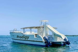 Punta Cana Booze Cruise Snorkling, sandbar med underholdning