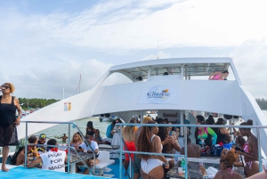 Punta Cana Booze Cruise, Snorkeling, with Sand-Bar