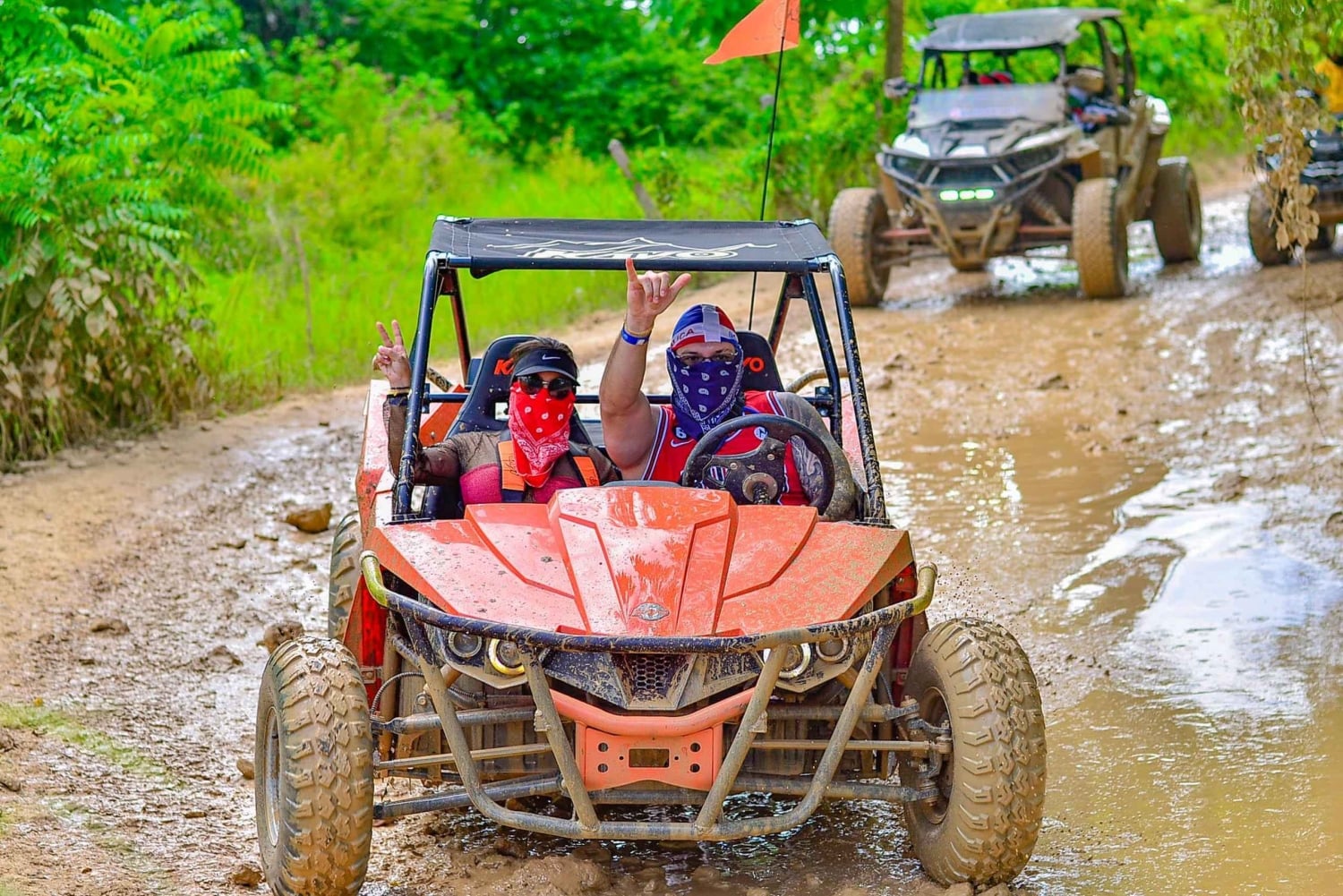 Punta Cana: Buggy Adventure with Taino Cave and Macao Beach