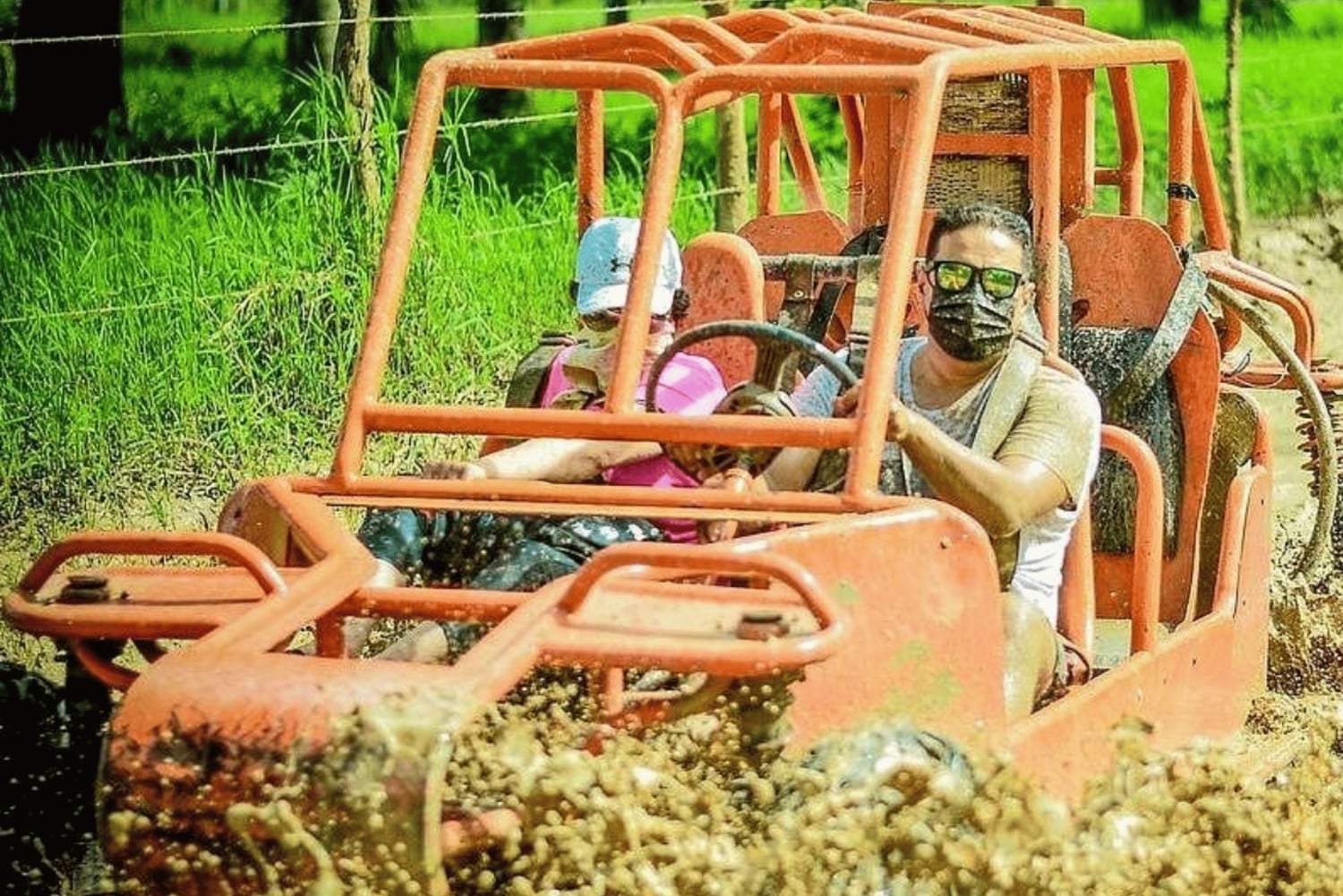 Excursion en buggy et quad à Punta Cana : grotte, plage de Macao, prise en charge gratuite