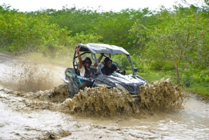 Excursão de buggy e ATV em Punta Cana: caverna, Praia de Macao, recolha gratuita