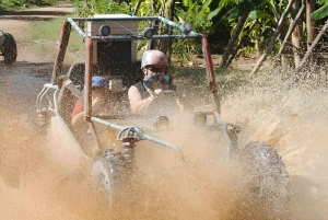 Punta Cana: Cana Cana: Buggy retki Macaon rannalla ja luolassa uiminen.