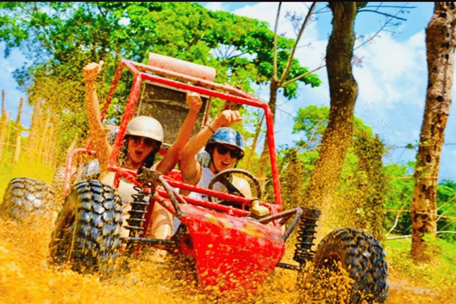 Punta Cana: Buggy or ATV Tour on the Beach and Cenote Visit