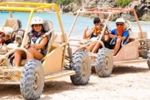 Punta Cana : Excursion en buggy avec piscine troglodyte et dégustation de chocolat