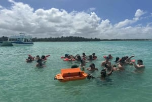 Punta Cana: rejs katamaranem z nurkowaniem i napojami