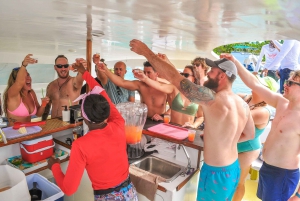 Catamarã de Punta Cana Party Boat (somente para adultos)