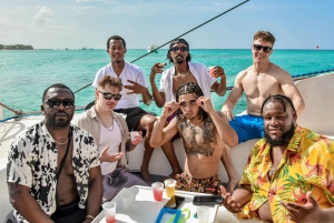 Fiesta en catamarán en Punta Cana (sólo adultos)