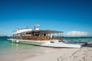 Punta Canan kulinaariset auringonlaskujuhlat luksuskatamaraanilla