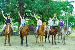 Passeio épico em Punta Cana: Quadriciclo, ATV & Cavalo com paragem na praia