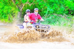 Passeio épico em Punta Cana: Quadriciclo, ATV & Cavalo com paragem na praia