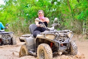 Passeio épico em Punta Cana: Quadriciclo, ATV & Cavalo com paragem na praia