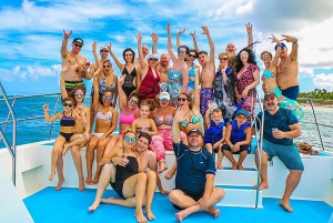 Punta Cana: Boat Party + Unlimited Drink