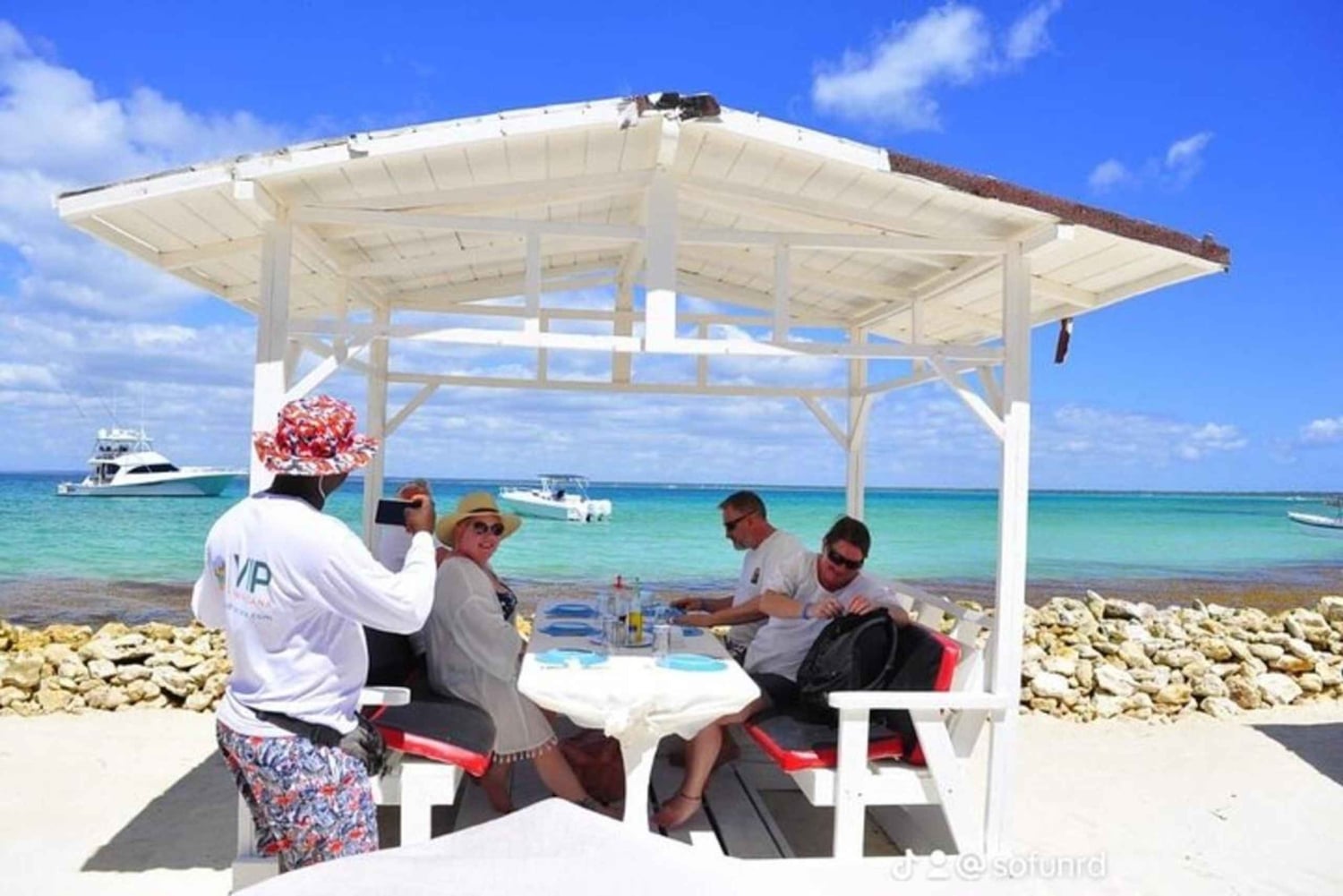 Пунта-Кана: поездка на остров Саона на целый день (всё включено)