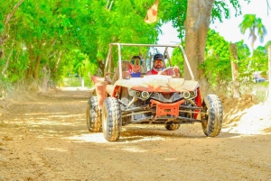 Punta Cana Full Tour. Selva, Cueva Taína, Playa Macao, Zipline y Caballo.