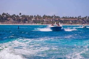 Punta Cana: Guided Speedboat Experience on the Coast