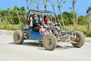 Punta Cana Buggy-eventyr med privat hule Cenote-svømning