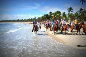 Punta Cana: Paseos a caballo por las hermosas playas