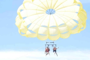 Punta Cana: Hotel Pickup and Parasailing Adventure